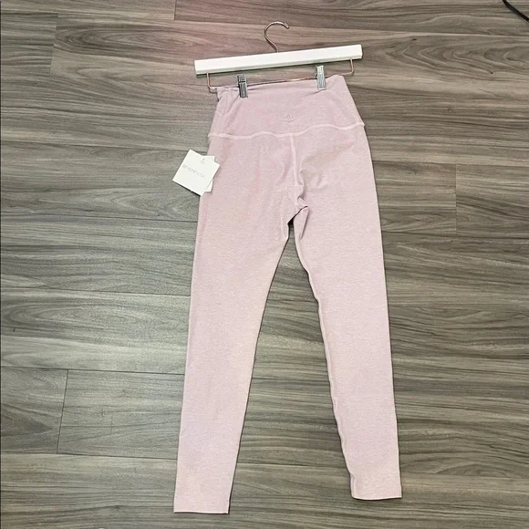 Beyond Yoga Crossover High Waisted Leggings Blush - Picture 2 of 3